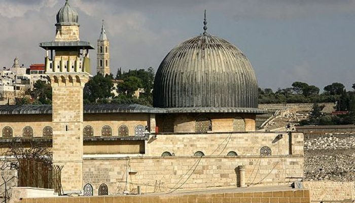 Israel Tangkap Khatib Masjid Al-Aqsa Syekh Mohammad Sarandah Usai Shalat Jumat