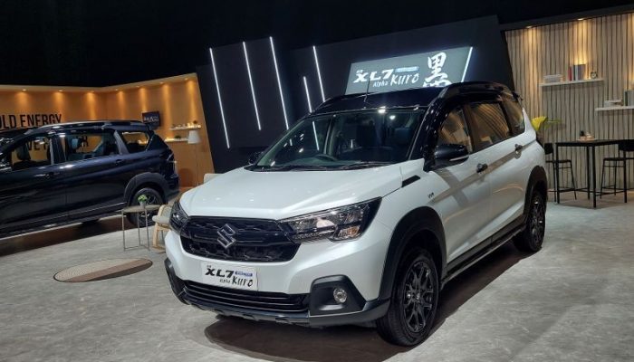 Persaingan Sengit, Suzuki New XL7 Hybrid Alpha Kuro Siap Gerus Dominasi 2 Pesaing Ini
