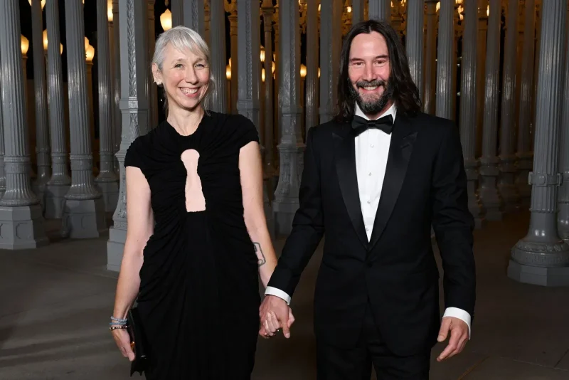 Aktor Keanu Reeves dan Alexandra Grant dikabarkan telah menikah.