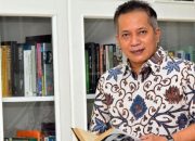 Profil Ferry Juliantono: Dari Aktivis Jalanan Hingga Menduduki Kursi Menteri Koperasi