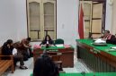 Sidang dakwaan Irfan alias Ipan Jengkol, terdakwa kasus pembunuhan remaja dengan anak panah, Selasa (30/9/2025). Foto: Topikseru.com/Agustian