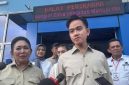 Wakil Presiden Gibran Rakabuming Raka memberikan keterangan usai melakukan panen budi daya lobster di Balai Perikanan Budi Daya Laut di Batam, Kepulauan Riau, Rabu (10/9/2025).