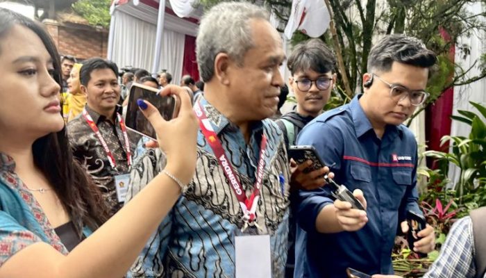 Soroti Penangkapan Direktur Lokataru, Benny K Harman Komisi III: Polisi Harus Bedakan Ajakan Demonstrasi dan Anarkis