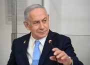 PM Israel Netanyahu Disebut “Kabur Seperti Pengecut” saat Didatangi Pengunjuk Rasa Tolak Serangan Darat