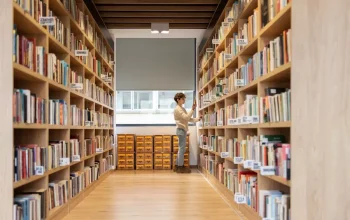 Hari Kunjung Perpustakaan