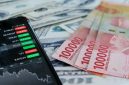 Rupiah diperkirakan akan menguat terhadap dolar AS yang melemah cukup tajam setelah data pekerjaan NFP kembali sangat mengecewakan. Hal ini hampir memastikan The Fed akan memangkas suku bunga bulan ini