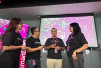 PT XLSMART Telecom Sejahtera Tbk (XLSMART), SMARTFREN mempertegas langkah strategisnya dengan memperluas cakupan jaringan, menghadirkan produk unggulan UNLIMITED, serta memperkuat engagement pelanggan melalui aktivitas brand secara nasional dan program loyalitas digital.