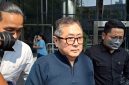 Komisaris PT Dosni Roha Logistik (PT DRL) Bambang Rudijanto Tanoesoedibjo alias Rudy Tanoe bungkam usai diperiksa tim penyidik KPK sebagai saksi kasus dugaan korupsi penyaluran bantuan sosial (bansos) beras di Gedung Merah Putih KPK, Jakarta Selatan, Kamis (14/12/2023).