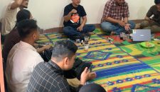 APARA menggelar Diskusi Publik pada 10 September 2025, di Sekretariat KPA Sumut, Kota Medan, Sumatera Utara, Rabu (10/9/2025). Foto: Topikseru.com/Agus Sinaga
