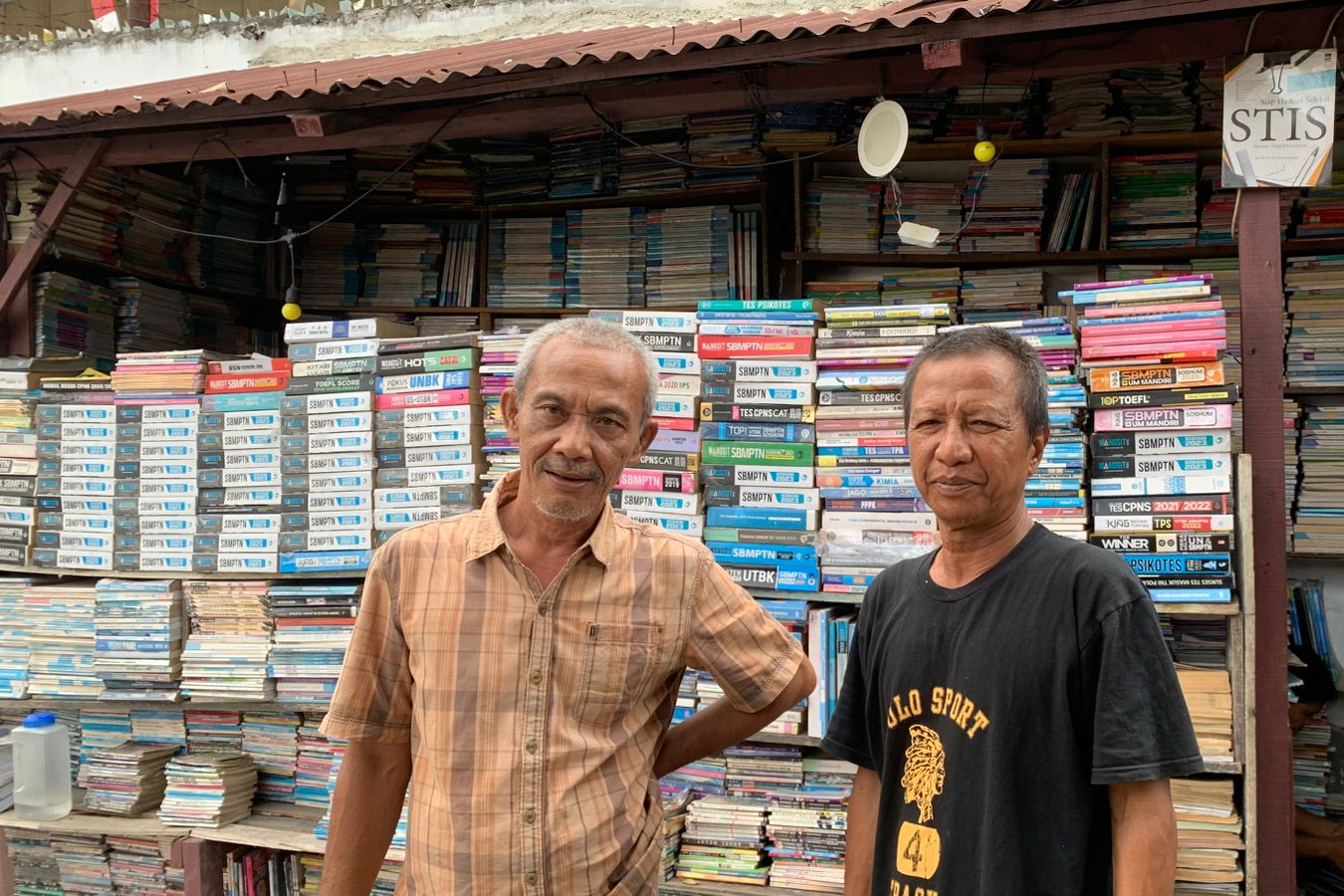 Hari Kunjung Perpustakaan