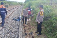 KAI Sumut mengamankan seorang pencuri besi rel  besi penambat rel di jalur kereta api Kecamatan Siantar Martoba, Kota Pematangsiantar, Sabtu (13/9) siang. Foto: Dok. Humas KAI Sumut