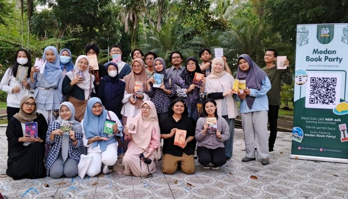Hari Kunjung Perpustakaan, Medan Book Party Gelar Book Gathering di Socrates Vegan