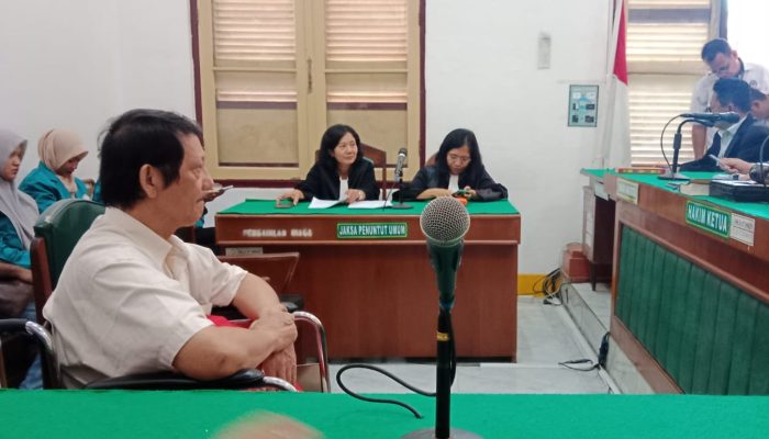 Dokter Spesialis di Medan Dituntut 4 Tahun Penjara Kasus Pengrusakan Pagar Seng