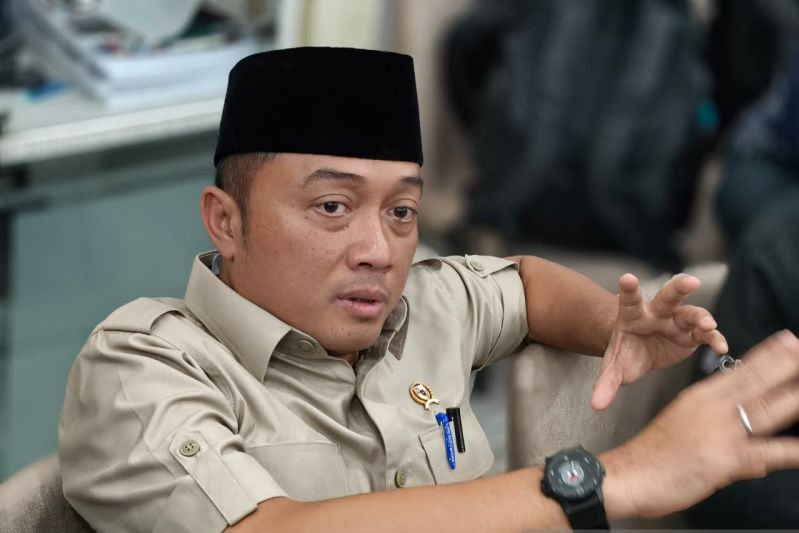 Menteri Sekretaris Negara Prasetyo Hadi memberikan keterangan pers di ruang media, Istana Kepresidenan Jakarta, Jumat (19/9/2025).