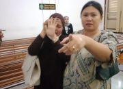 Keluarga Terdakwa Brigpol Bayu Sahbenanta Rampas Handphone Wartawan yang Sedang Bertugas