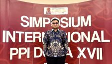 Andika Ibrahim Nasution yang terpilih sebagai Koordinator Perhimpunan Pelajar Indonesia (PPI) periode 2025--2026.