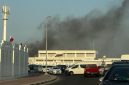Penampakan asap mengepul akibat serangan udara Israel di Doha, Qatar, Selasa (9/9). (REUTERS/Ibraheem Abu Mustafa)