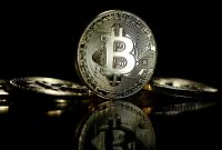 harga Bitcoin tercatat berada di level $110,254 atau setara dengan Rp1.819.159.078 mengalami kenaikan 2,47% dalam 24 jam terakhir.