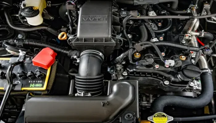 Tips Beli Mobil Bekas Anti Rugi: Cek 10 Komponen Penting Ini Sebelum Membeli