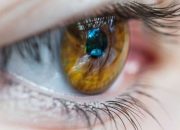 Mata Sering Berkedip Tanda Cacingan? Dokter UI Beber Fakta Sesungguhnya