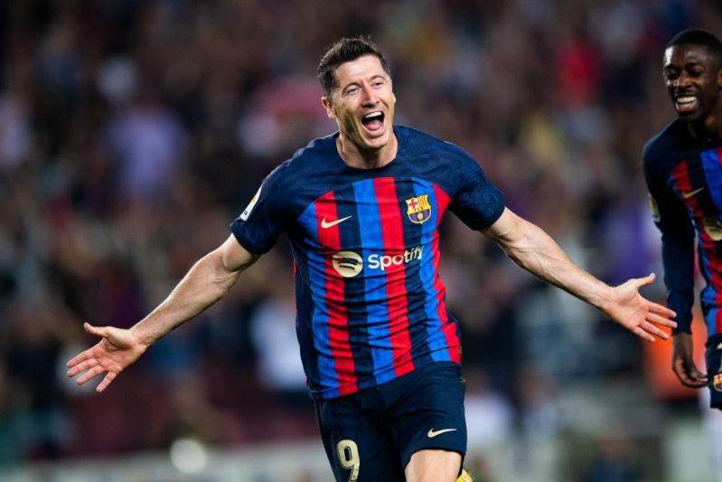 Penyerang Barcelona asal Polandia, Robert Lewandowski. Fcbarcelona.com