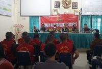 Suasana kegiatan penerapan keadilan restoratif oleh Kejaksaan Tinggi Sumatera Utara untuk menghentikan perkara 21 tersangka kasus dugaan pencurian, di Medan, Senin (6/10/2025)