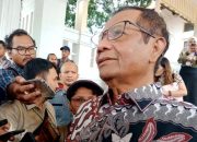 Mahfud MD Siap Dipanggil KPK Soal Dugaan Korupsi Proyek Kereta Cepat Whoosh: Kalau Dipanggil, Saya Datang!