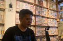 Pemilik Galeri Antik Medan, John Fawer Siahaan, saat ditemui di Jalan HM Joni Medan, Kota Medan, Rabu (1/10/2025). Foto: Topikseru.com/Agus Sinaga
