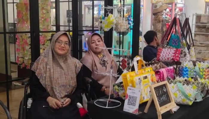 3 Pelajaran dari Vivi Sihay: Dari Kursi Roda ke Kerajinan Bernilai