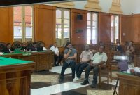 3 saksi yang dihadirkan pada persidangan kasus korupsi yang libatkan Kadis PUPR Sumut, Topan Obaja Ginting, di Pengadilan Negeri Medan, Rabu (8/10/2025). Foto: Topikseru.com/Agus Sinaga