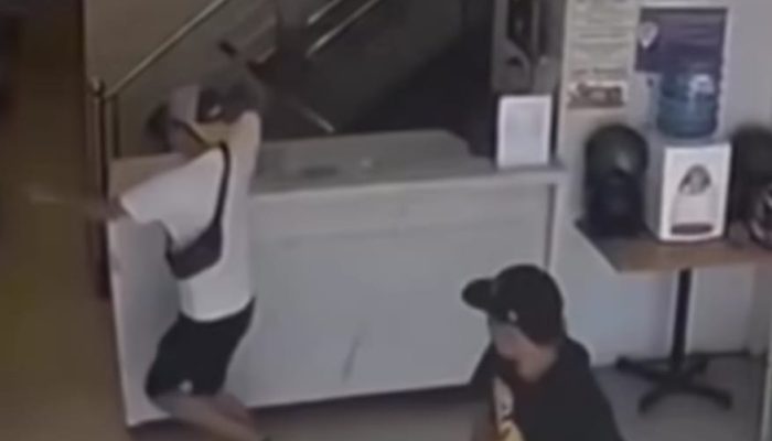 Ricuh di Hotel Medan: Tamu Ngamuk Bawa Samurai Gara-Gara Kunci Kamar Tertinggal