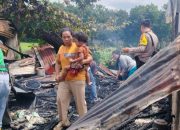 Pasangan Suami Istri Nyaris Terpanggang, 9 Kios di Marindal Deli Tua Hangus Dilalap Api