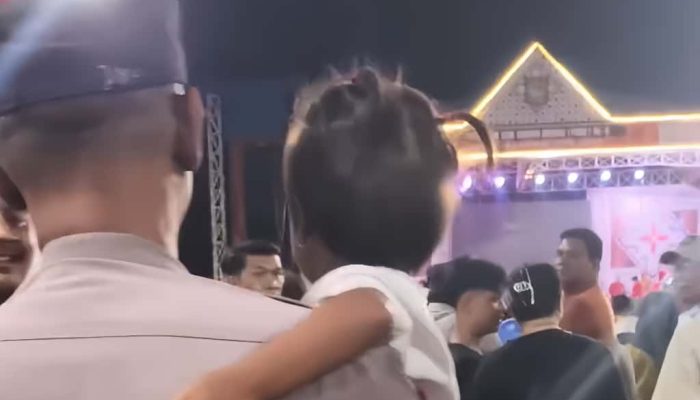 Polisi Asahan Sigap Temukan Anak Hilang saat Barongsai, Videonya Viral
