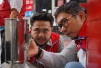 Pertamina Patra Niaga Sumbagut melakukan pengecekan di SPBU. Foto: Dok.Pertamina Patra Niaga Sumbagut