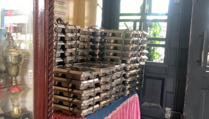 Viral Nasi MBG di SMPN 3 Medan Berbau, Kepsek Klarifikasi: “Bukan Nasi Basi, Hanya Ayamnya”