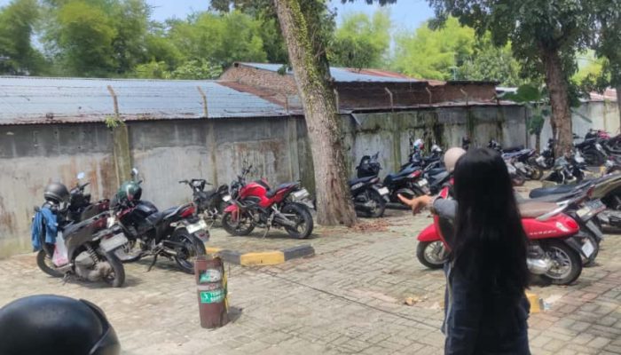 Motor Hilang di Kampus Unimed! Mahasiswi Bongkar Longgarnya Keamanan Malam Hari