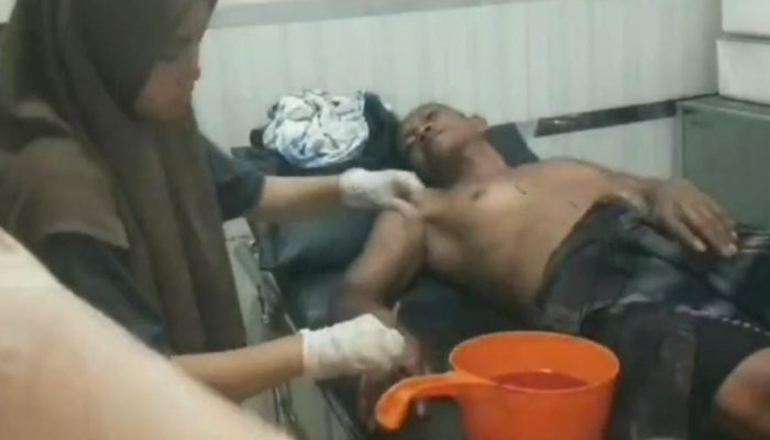 Diduga Sopir Mengantuk, Bus ALS Medan–Padang Tabrak Warung Warga di Labusel, 5 Luka-Luka