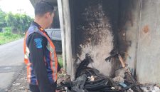 KAI Divre I Sumut mengimbau masyarakat untuk tidak membakar sampai di sepanjang jalur KA. Foto: Dok.KAI Sumut