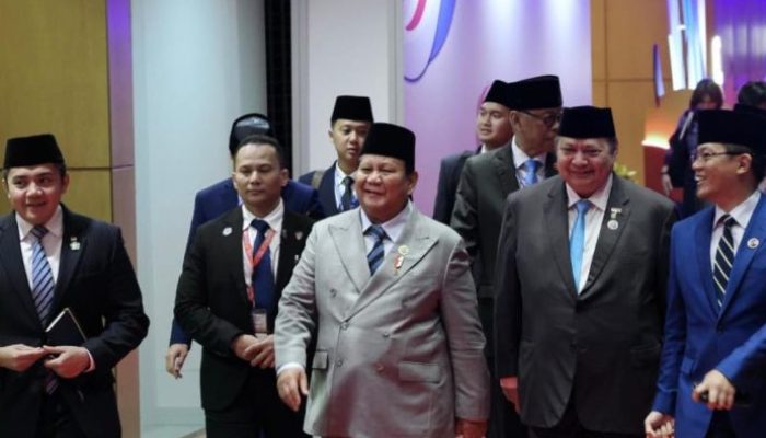 Presiden Prabowo Mendadak Pulang ke Tanah Air dari KTT ASEAN, Menlu Sugiono: Ada yang Mendesak