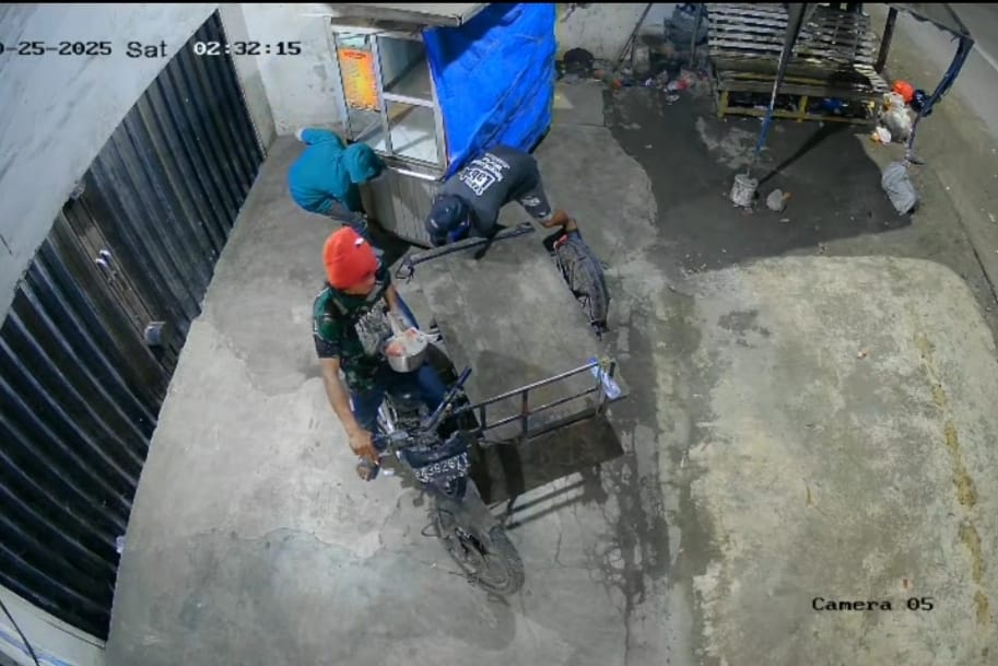 steling burger dicuri Medan Tembung