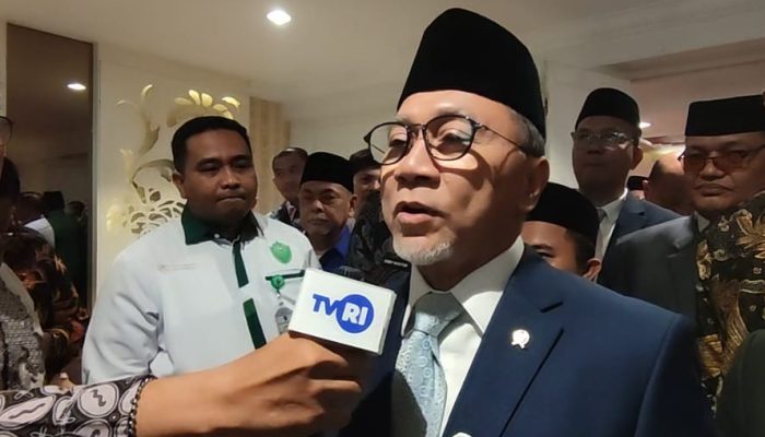 Menko Pangan Zulkifli Hasan: Tak Boleh ada Sekolah yang Tak dapat Makan Bergizi