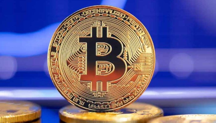Harga Bitcoin (BTC) Melorot Terduduk di Level $110,824 atau Setara dengan Rp1.846.486.263 Per Koin