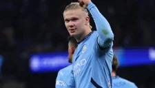 Mesin gol Manchester City, Erling Haaland, cetak 2 gol saat tumbangkan Everton