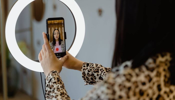 Cara Efektif Membuat Live TikTok yang Ramai Pengunjung di Media Sosial