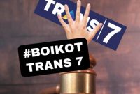 Tagar atau tanda pagar #Boikot Trans7 kini tengah menyeruak di media sosial setelah stasiun televisi swasta itu menyajikan tayangan yang dinilai mengandung unsur pelecehan terhadap kiai dan pesantren.