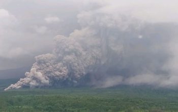 erupsi gunung semeru