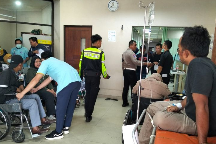 kecelakaan tol cipali