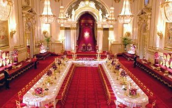 bangsawan kehilangan tahta