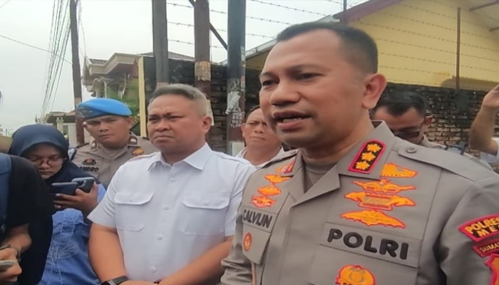 Saksi Sebut Api Berasal dari Korsleting, Polisi Dalami Kebakaran Rumah Hakim Khamozaro