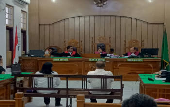 Dua terdakwa kasus korupsi pengadaan bilik sterilisasi Covid-19 (PDS) di Dinas Kesehatan Kabupaten Dairi menjalani sidang tuntutan di Pengadilan Tipikor Medan